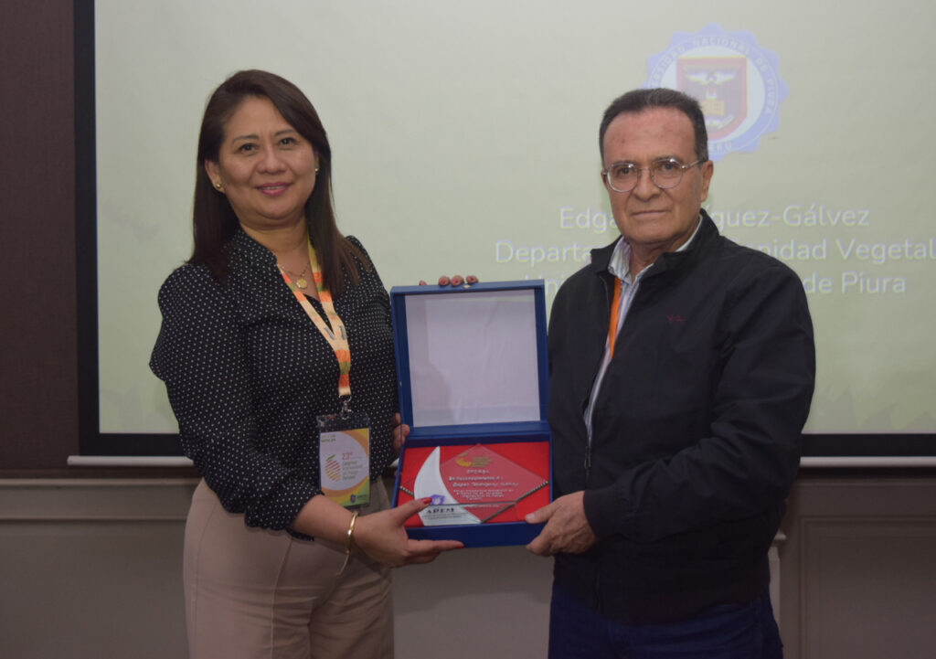 PERÚ CONGRESO DEL MANGO