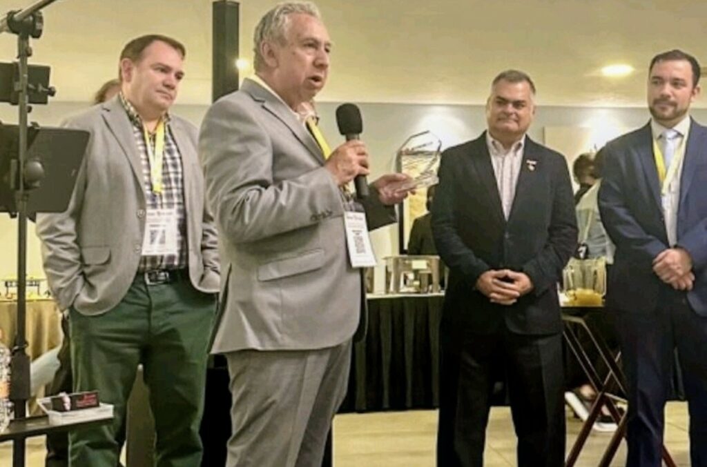 PREMIOS EMBAJADORES